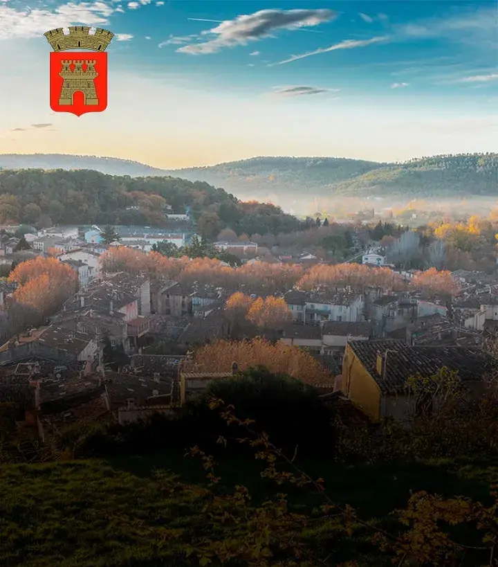 image vue du village Salernes